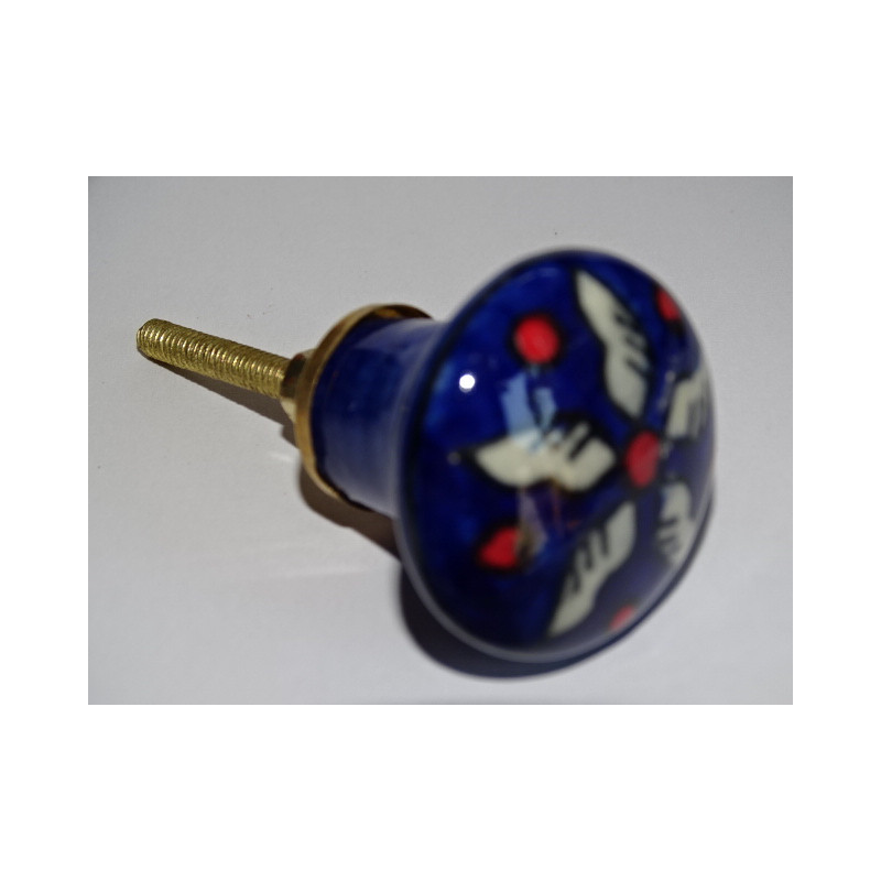 pear-shaped button ultramarine and white flower