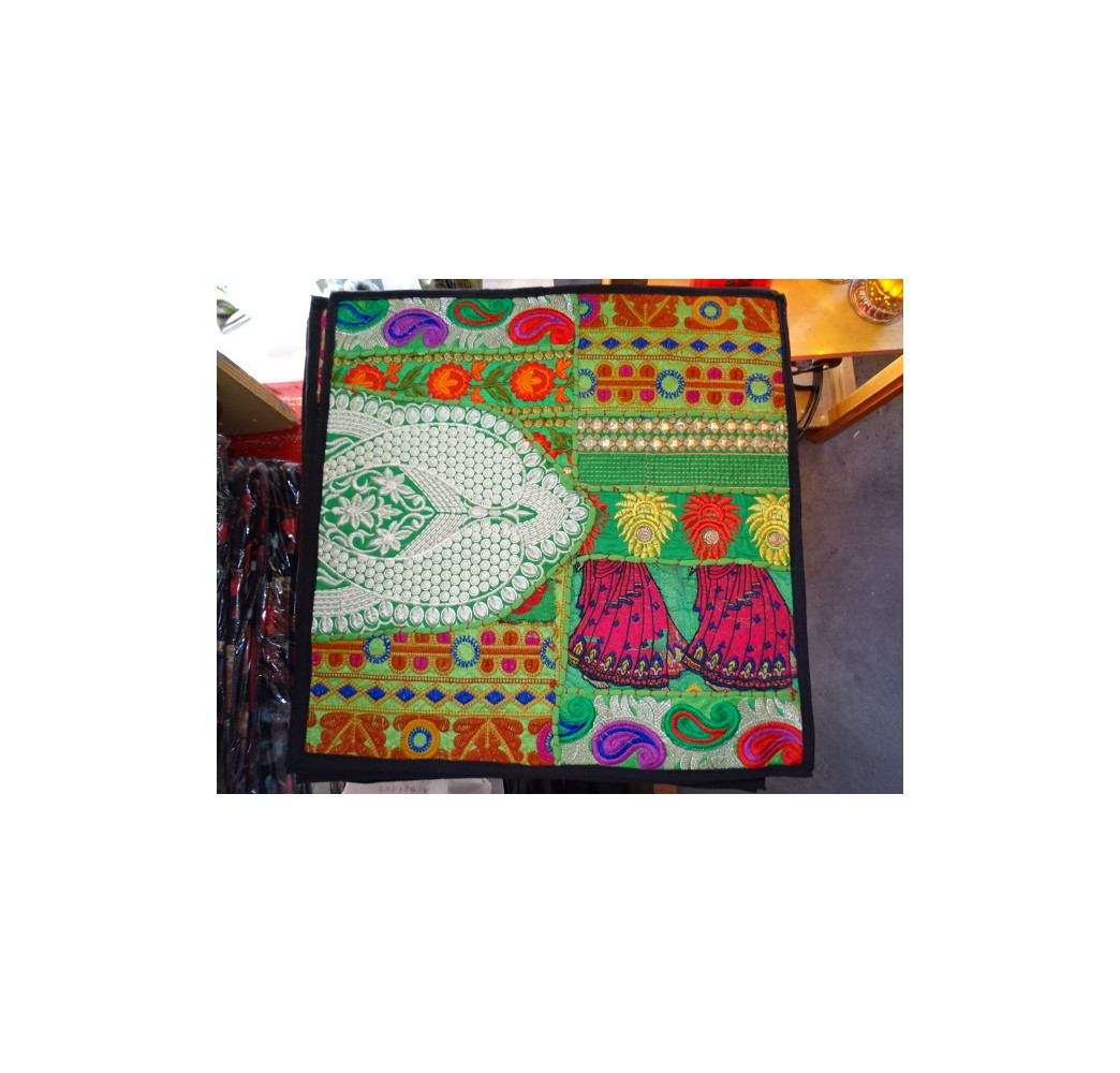 cover 40x40 cm in old Gujarat fabrics - 467