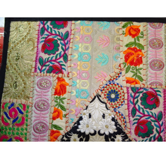 cover 40x40 cm in old Gujarat fabrics - 485