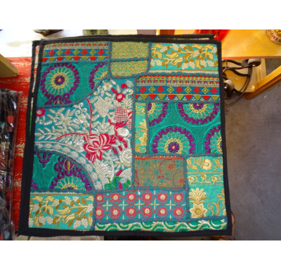 cover 40x40 cm in old Gujarat fabrics - 486