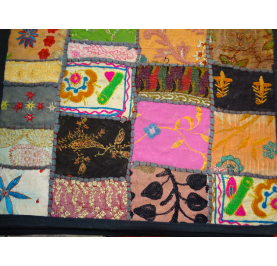 cover 40x40 cm in old Gujarat fabrics - 496