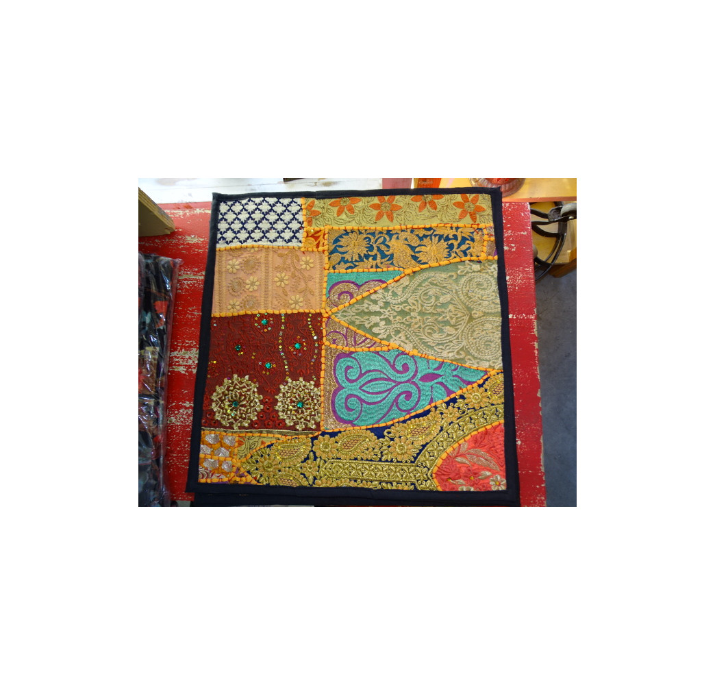cover 40x40 cm in old Gujarat fabrics - 504