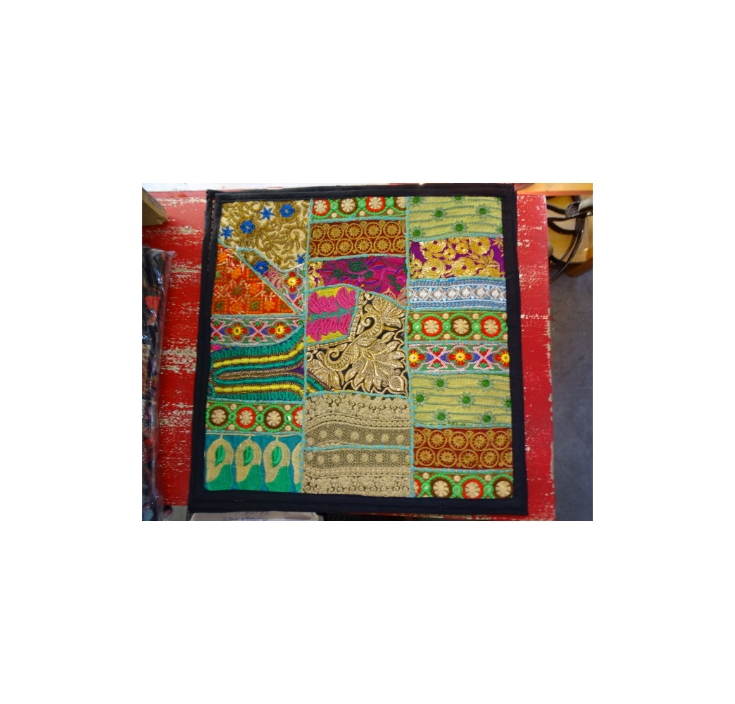 cover 40x40 cm in old Gujarat fabrics - 507