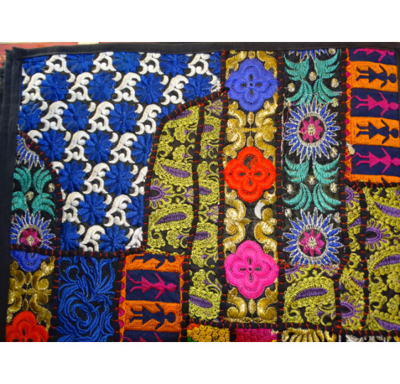 cover 40x40 cm in old Gujarat fabrics - 510