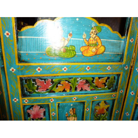 Blue Mughal headboard screen and carved flowers