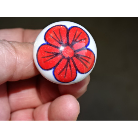Poignée de tiroir en poire avec fleur rouge