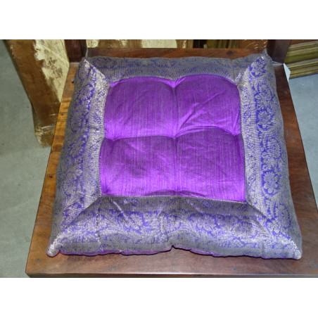 Galette de chaise bords en brocart violet 38x38 cm
