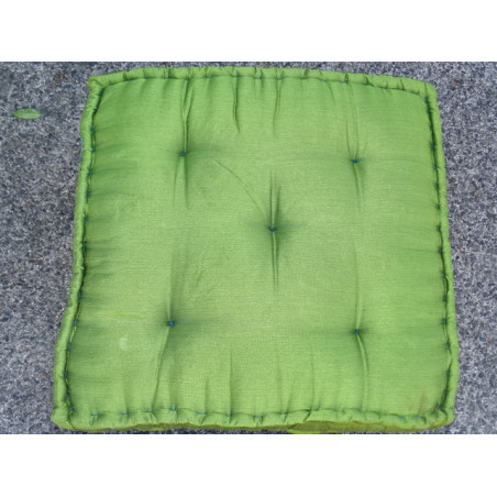 Coussin de sol bords en brocart vert clair