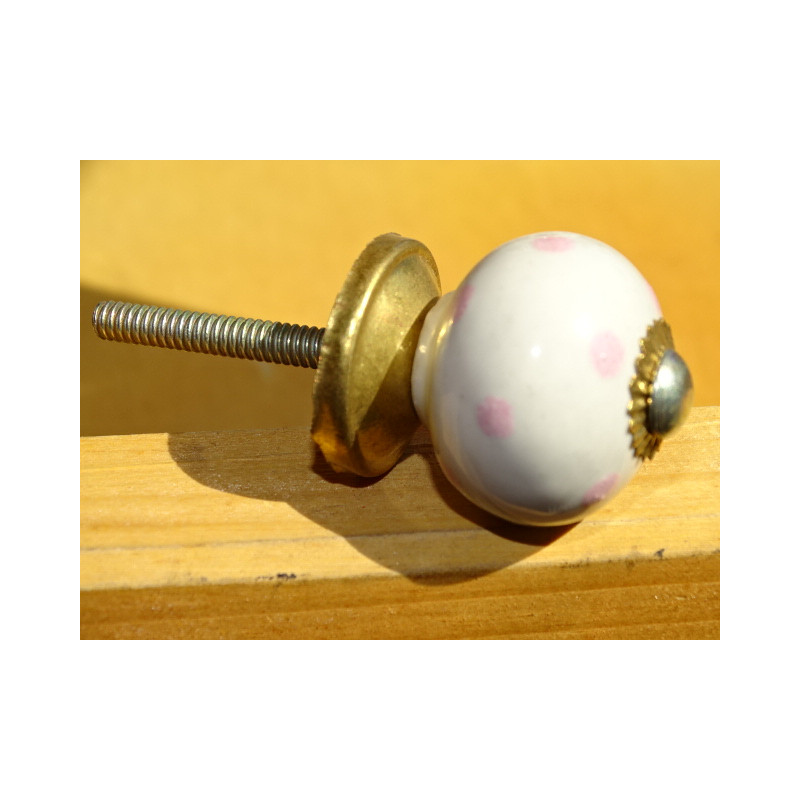 Small white dots pink handles