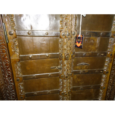 Small antique cupboard doors with metal - 3