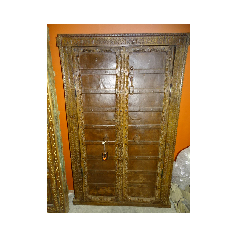 Small antique cupboard doors with metal - 4