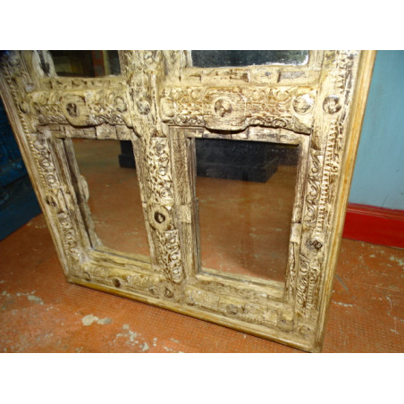 Vieille porte sculptée et transformée en un miroir 145x53 cm