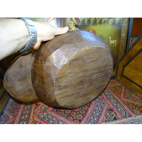 Vieux plat en bois du Népal -9