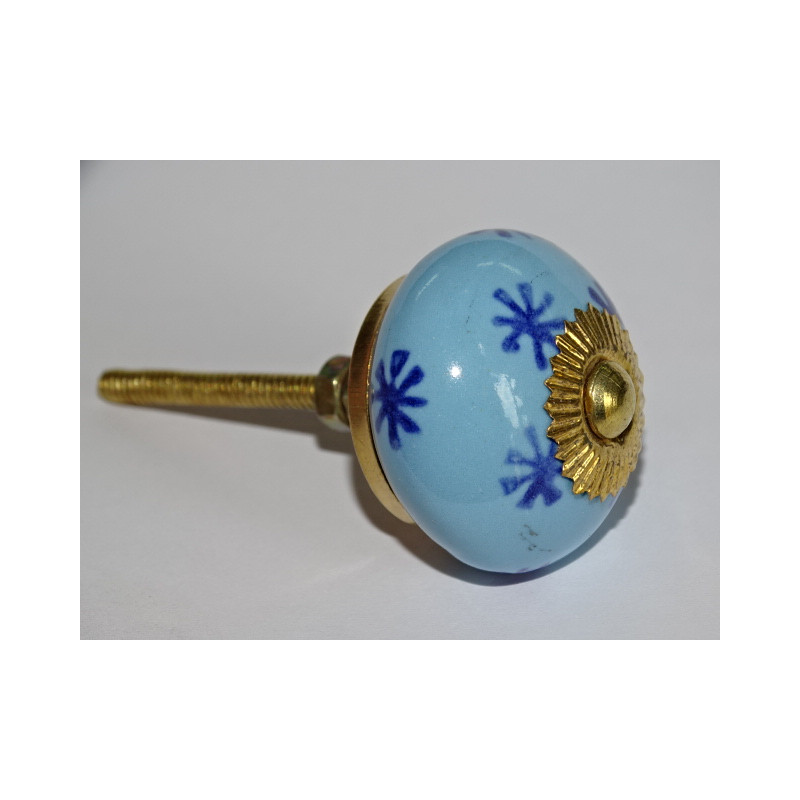 Drawer knobs with sky blue and ultramarine blue star