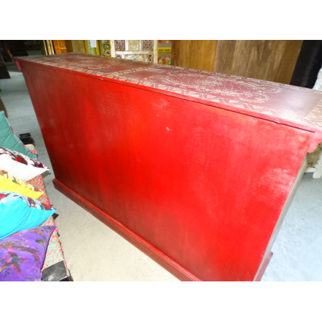 Red sideboard painted in relief 3 doors and 3 drawers