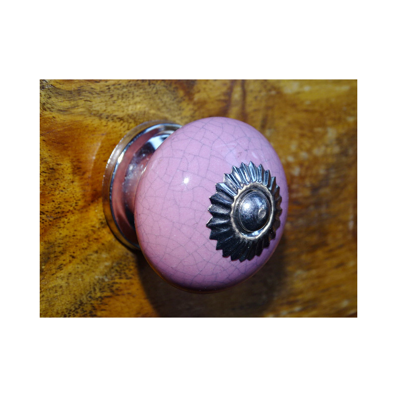 Handle pink round cracked effect