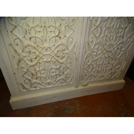 Grande armoire portes sculptée et patinée blanche 90x40x180 cm