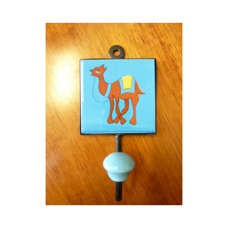 wall hook 8x8 cm camel blue
