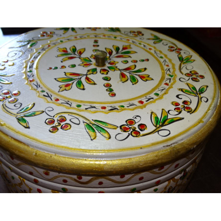 Round box hand painted in white and gold diameter 24 cm