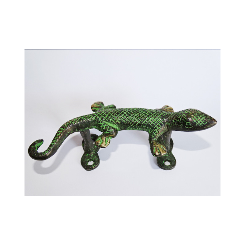 poignée en bronze forme de salamandre patinée verte - droite
