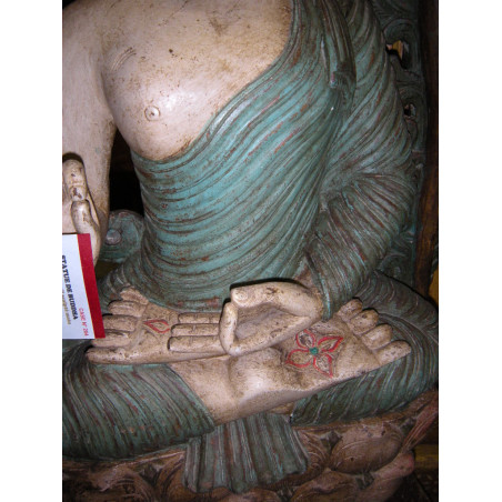 statue of buddha hand carved