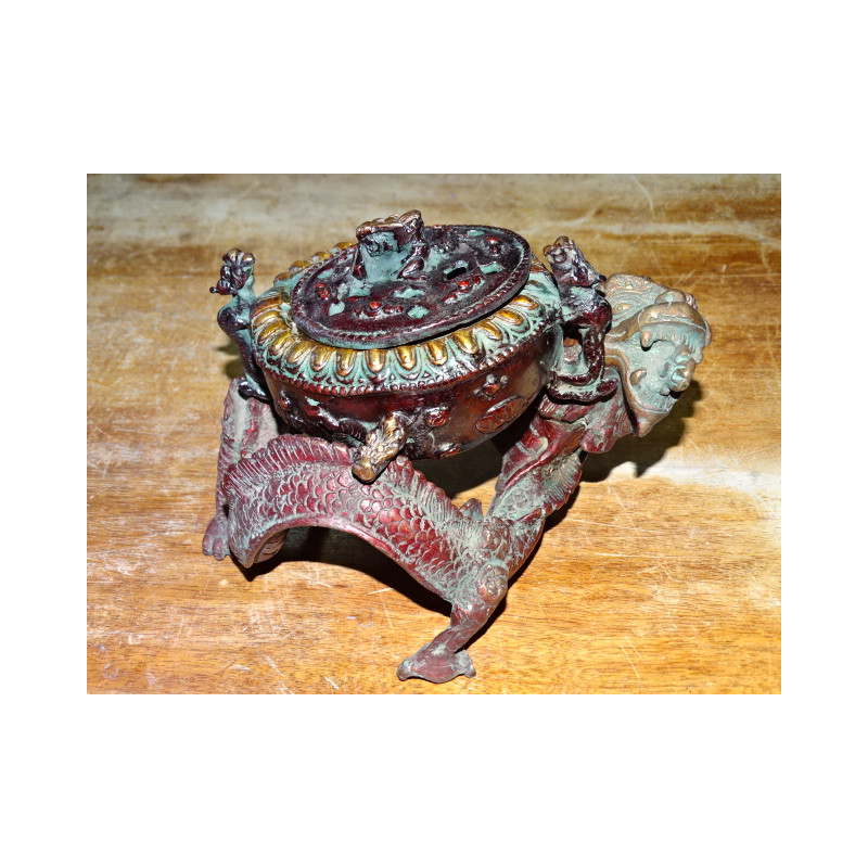 Bronze dragon-shaped censer with brown patina