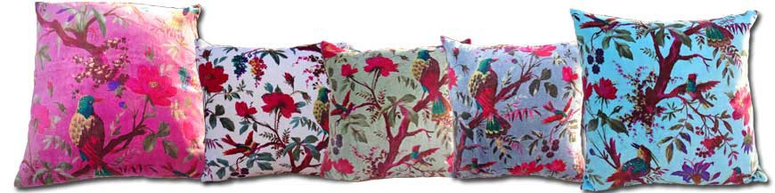 Indian printed velvet cushions in 40x40 cm and 60x60 cm